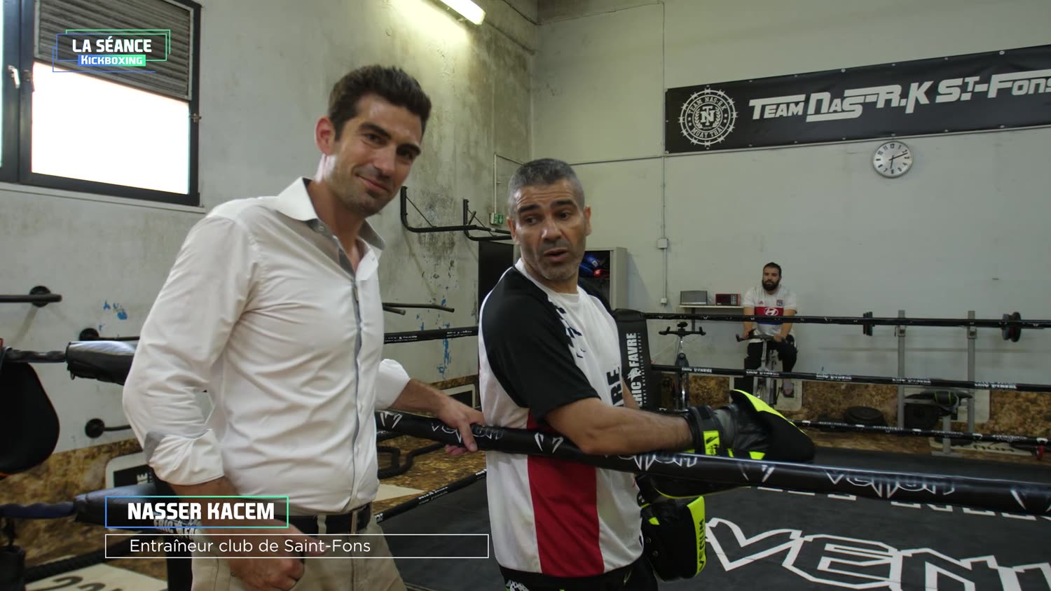 Synthé — Nasser Hacem, entraîneur du club de Saint-Fons.
